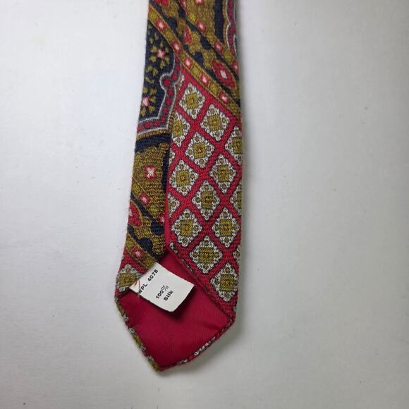 Vintage Resilio Tie Navy Red Geometric Silk Necktie USA 4" x 56.5" - Picture 7 of 9